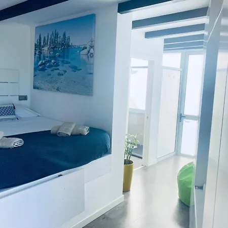 Penthouse Con Gran Terraza Y Jacuzzi Apartman *