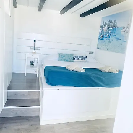Penthouse Con Gran Terraza Y Jacuzzi Apartman *